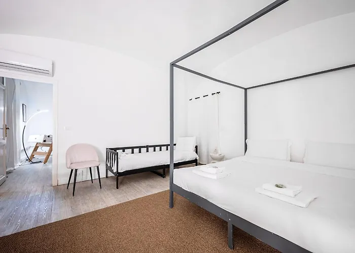 Stunning Loft Near Colosseum And Termini Station Wifi Ac *