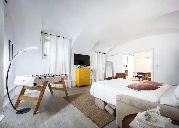 Stunning Loft Near Colosseum And Termini Station Wifi Ac Apartment