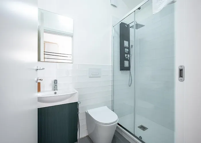 Stunning Loft Near Colosseum And Termini Station Wifi Ac Apartamento Roma