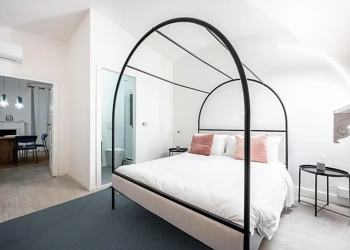 Stunning Loft Near Colosseum And Termini Station Wifi Ac Roma