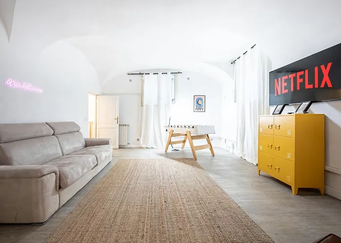 Stunning Loft Near Colosseum And Termini Station Wifi Ac *